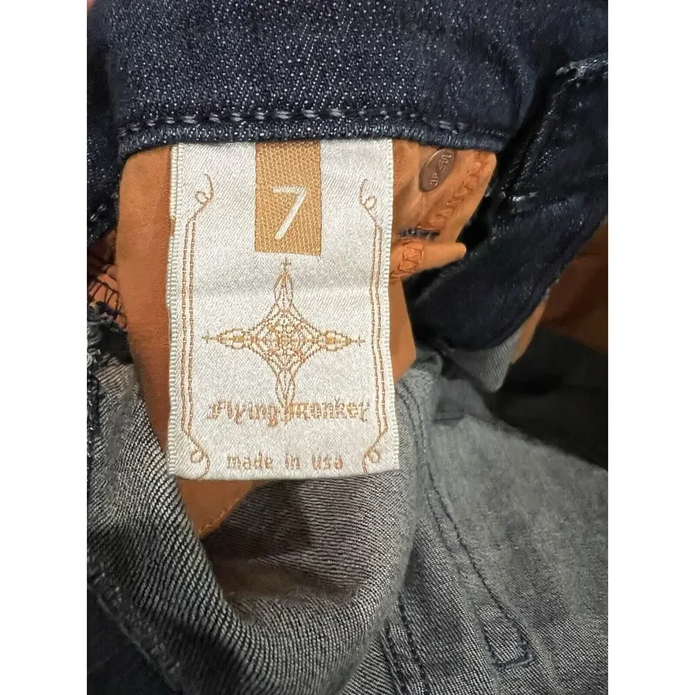 Flying Monkey Capri Jeans Juniors Dark Wash Stretch Mid Rise, Womens Sz 7, NWT